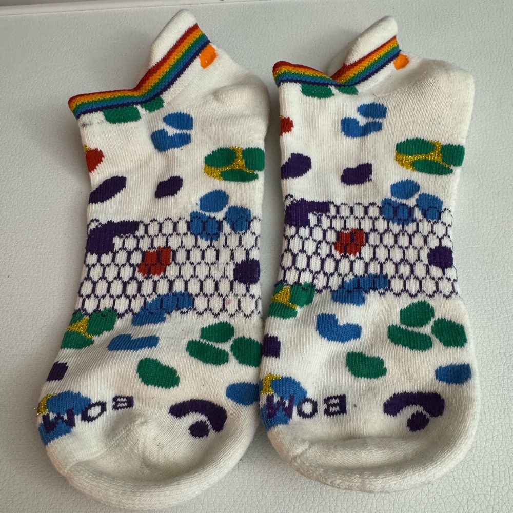 Bombas bee proud ankle 🌈 socks